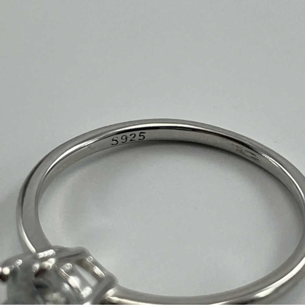 1ct Round‎ Cut Diamond White Moissanite Solitaire 925 Silver Engagement Ring